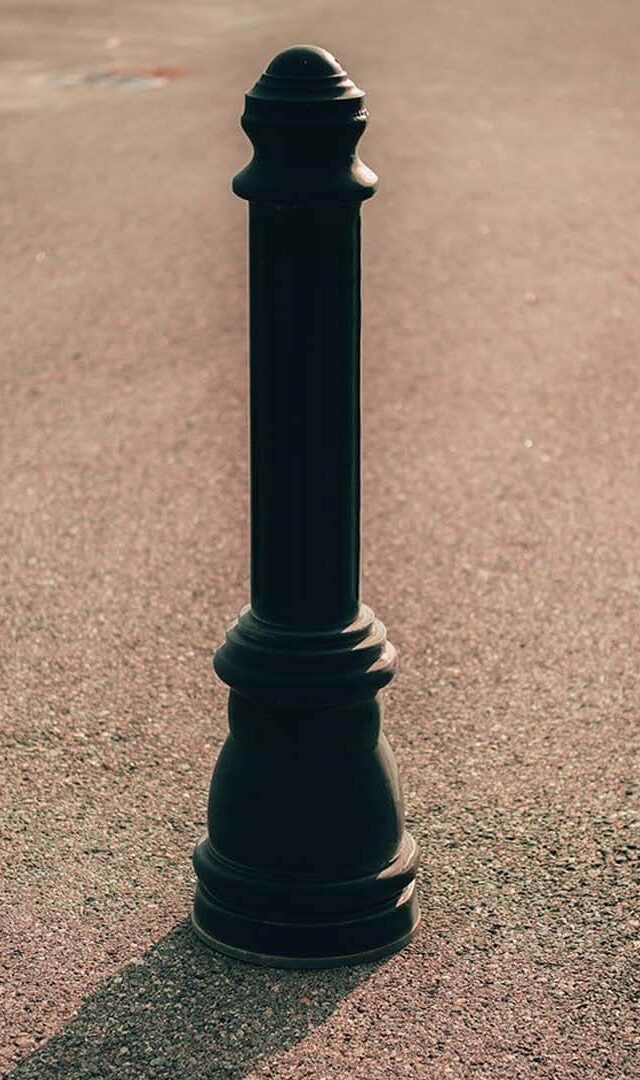 https://post2fence.com/wp-content/uploads/2023/03/Bollard-foundation-installation-640x1080.jpg