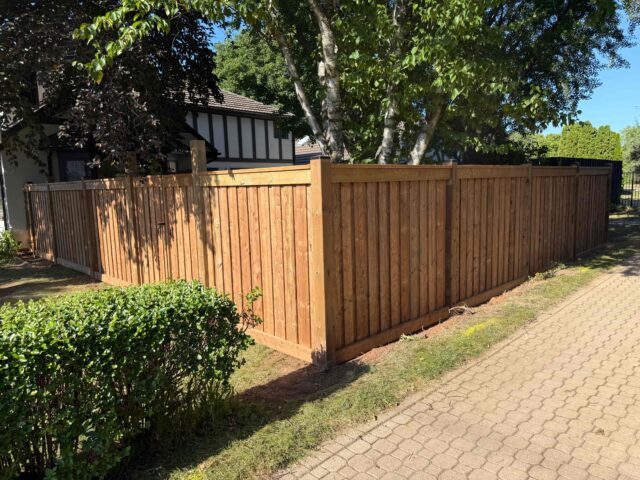 Why Fence Quotes Vary So Much