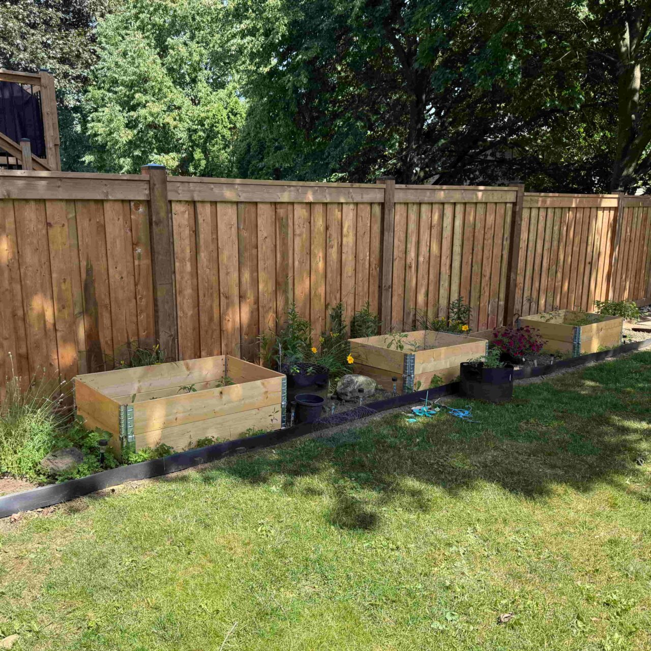 https://post2fence.com/wp-content/uploads/2026/06/fence-installation-services-niagara-falls-1280x1280.jpg