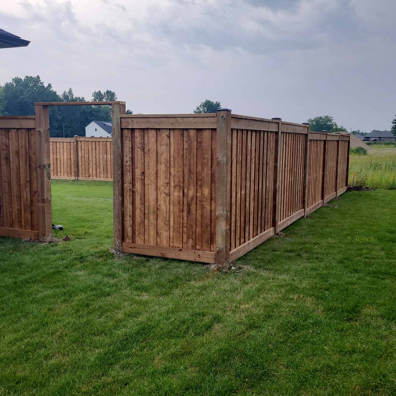 https://post2fence.com/wp-content/uploads/2026/06/fence-installation-southwest-ontario-1280x1280.jpg