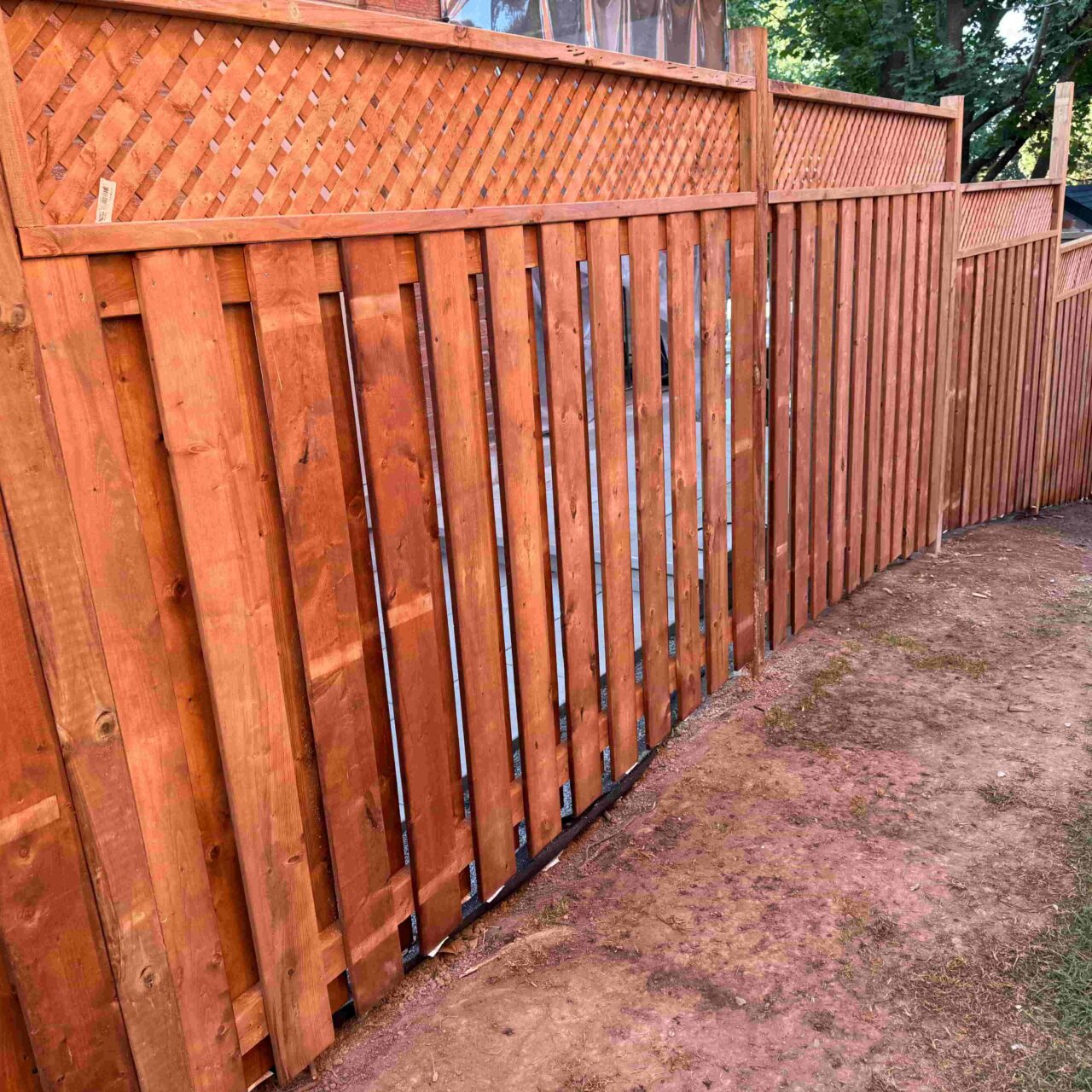 https://post2fence.com/wp-content/uploads/2026/07/mississauga-fence-installation-1280x1280.jpg