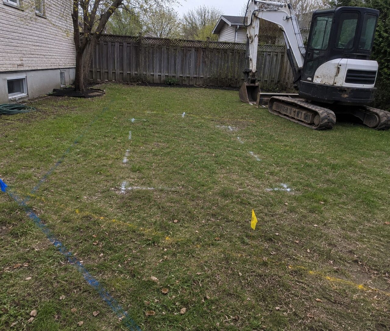 https://post2fence.com/wp-content/uploads/2026/08/fort-erie-post-hole-digging-services-1280x1086.jpg